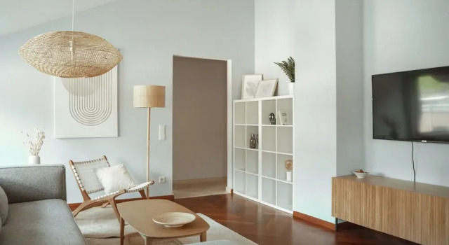 Exquisite 3BR Penthouse w Balc TV & Prkg