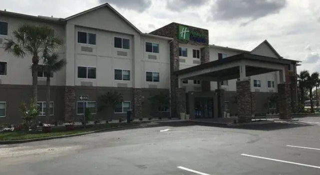 Студия Holiday Inn Express - Naples South - I-75 by IHG