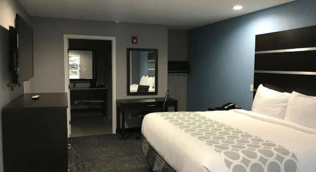 Номер Standard Rodeway Inn Calhoun South