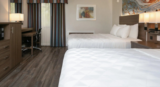 Номер Standard Wyndham Executive Center Columbia