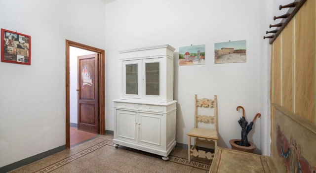 Awesome Apartment in Firenze With 2 Bedrooms and Wifi, Забронировать Апартаменты/квартира Апартаменты Флоренции, рядом с Площадь Кафедрального собора, Апартаменты/квартира