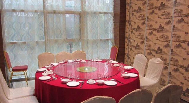 Xianning Yining Hotel, Varaa Hotelli Xianning Hubei