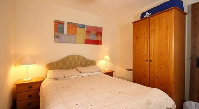 Chambercombe Cottages, Забронировать Отель Отели Илфракомб с парковкой, рядом с Статуя «Истина», Парковка