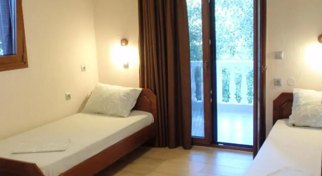 Апартаменты Hotel Nestor