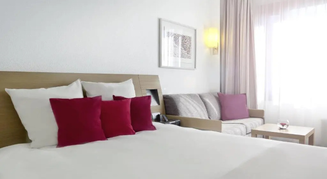 Двухместный номер Superior Novotel London Heathrow Airport M4 Jct. 4