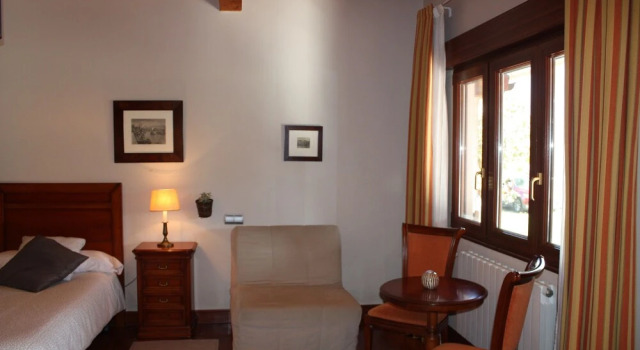 Alojamiento Rural San Pedro, Rezerwuj Hotel Hotele w Baskonia z parkingiem, Parking