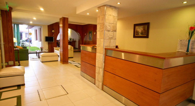 Hotel Aitue, Забронировать Отель Отели в центре Сан-Карлос-де-Барилоче, в центре