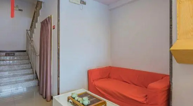 7 Days Superior Hotel (WUMART branch at Fengtai South Road Station)