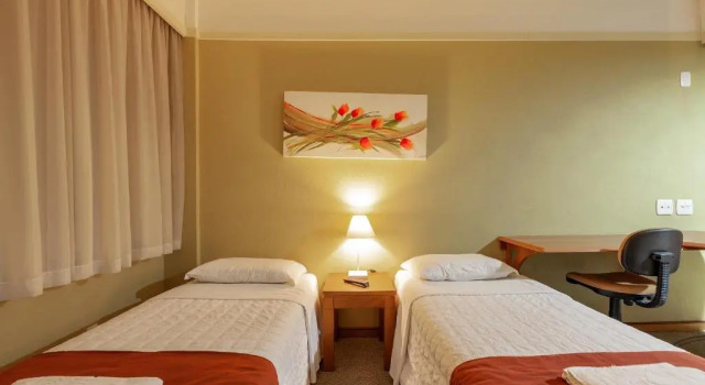 Двухместный номер Superior Tri Hotel Executive Caxias