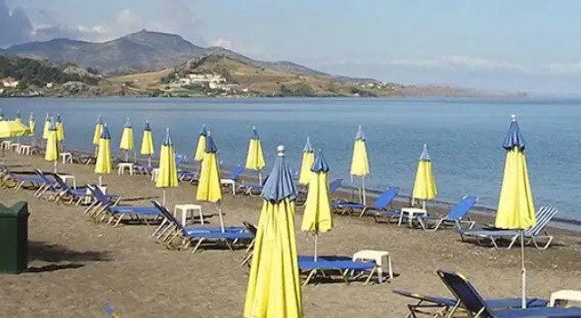 Troyan Hill Maisonettes, Забронировать Отель Отели Лесбоса с бассейном, Бассейн