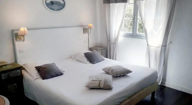 Двухместный номер Standard Logis Hôtels La Bastide des Golfs