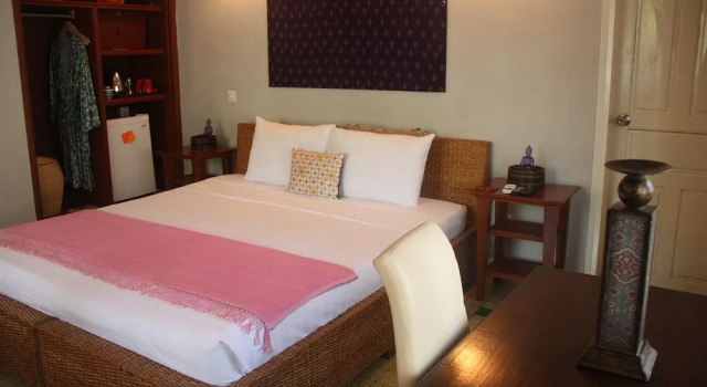 Circa 51, Buchen Sie Hotel Daun Penh 