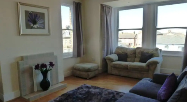 Light, Spacious 2 bed 2 Bath Flat. Sleeps 2-8, Забронировать Отель Отели Херн-Бей 3 звезды, 3*