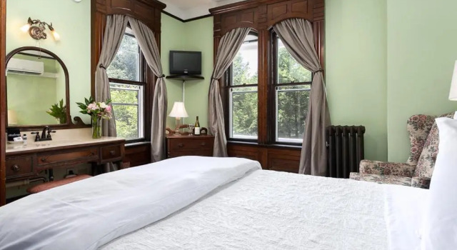 Номер Standard Cedar Crest Inn