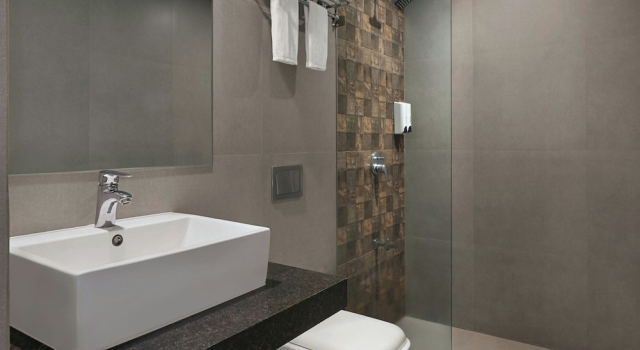 Двухместный номер Standard с видом на внутренний двор Blue Ocean The Fern Resort & Spa Ganpatipule, Series by Marriott