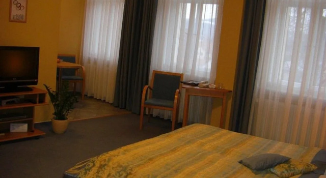 AD Puk, Rezerwuj Hotel Hotele w Central Bohemia z parkingiem, Parking