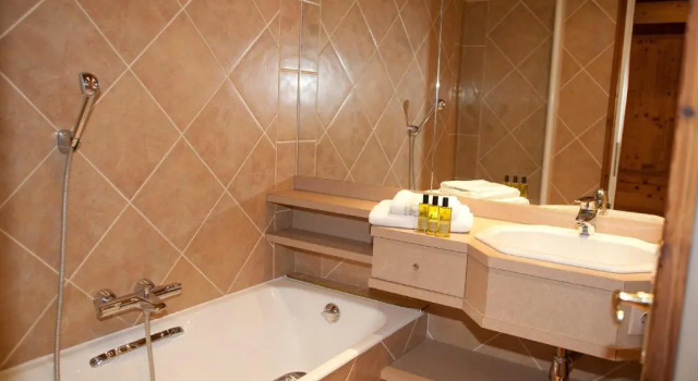Двухместный номер Standard с балконом Hotel Le Samoyede
