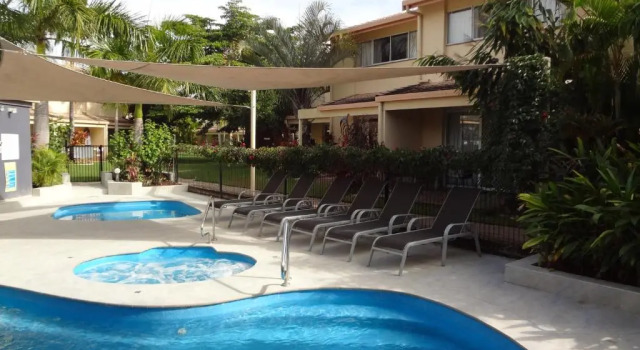 Коттедж Noosa Gardens Riverside Resort