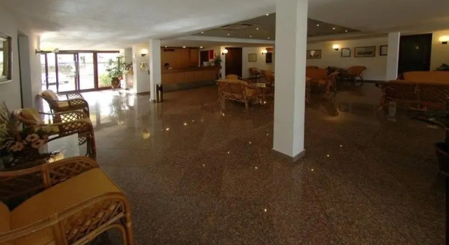 Vilamoura Golf Village, Забронировать Отель Отели Виламора 3 звезды, рядом с Гольф-клуб Old Course, 3*