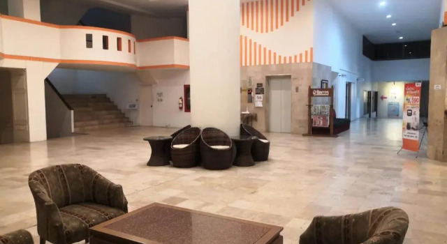 Near old city,Nimman,night Bazaar swimming pool apartment 25, Забронировать Апартаменты/квартира Апартаменты Чиангмай, рядом с Chiang Mai Chamber of Commerce, Апартаменты/квартира