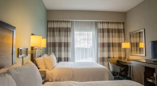 Четырёхместный номер Accessible Hampton Inn & Suites Charlotte/Ballantyne
