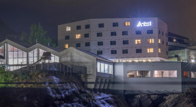 Youth Hostel Saas-Fee, Reservar Albergue Hotéis em Saastal com piscina, Piscina