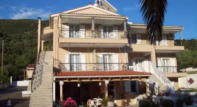 Leonidas Studios, Book Hotel Sami Kefalonia