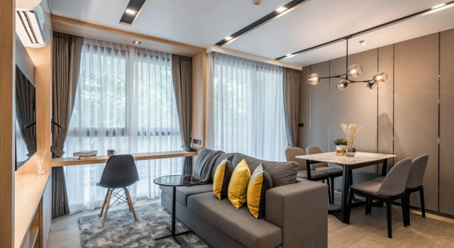 Destiny63 Ekamai Apartment