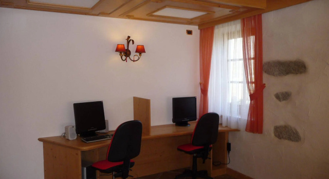 Hotel Almazzago