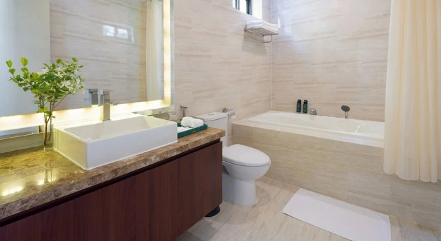Номер Standard с 2 комнатами с балконом и с видом на сад CostaBella Resort Nha Trang