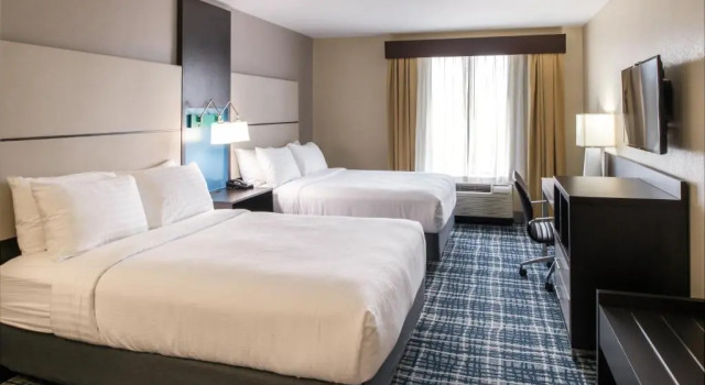 Четырёхместный номер Standard Holiday Inn - Belcamp - Aberdeen Area by IHG