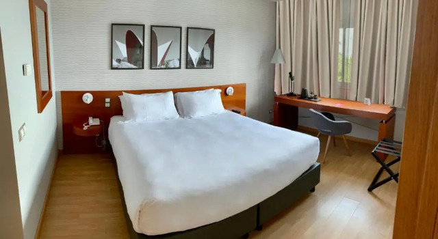 Двухместный номер Ramada by Wyndham Valencia Almussafes