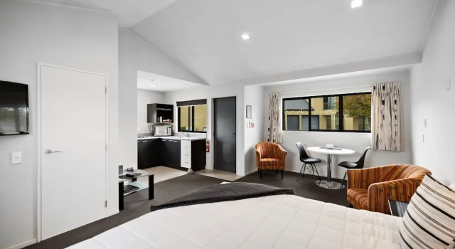 Студия Standard Avenue Motel