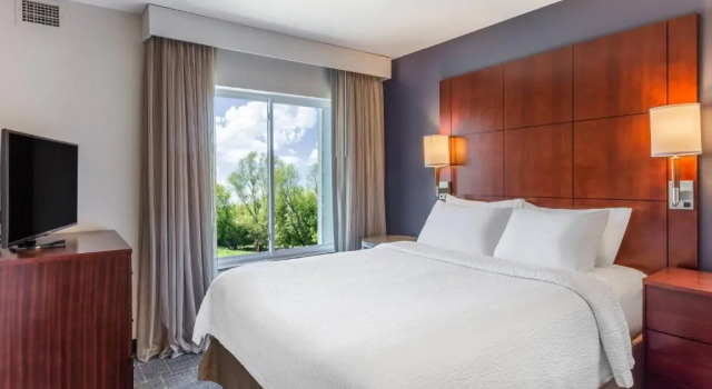 Люкс Deluxe Residence Inn by Marriott Duluth