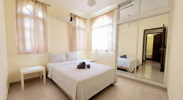 2-bedroom Beach Apartment With Pool Costambar