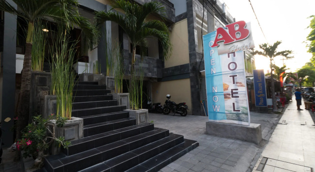 AB Hotel Kuta