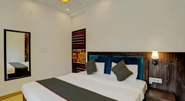 OYO Rooms 717 Near Delhi Airpor