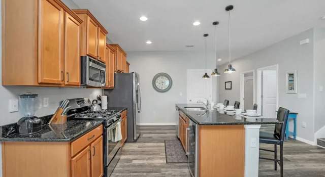 Вилла с 5 комнатами 4767 Terrasonesta Drive