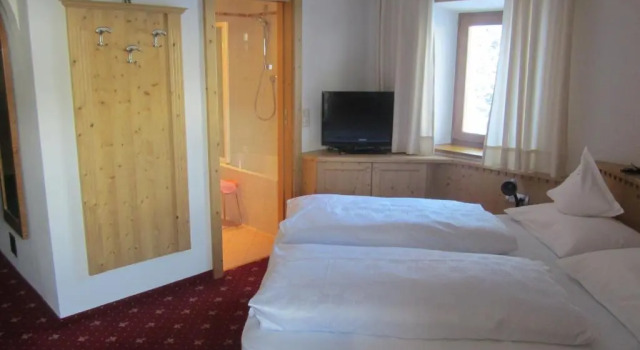 Двухместный номер Standard с балконом Hotel Ronce