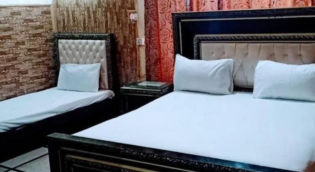 New Moon Soon Hotel