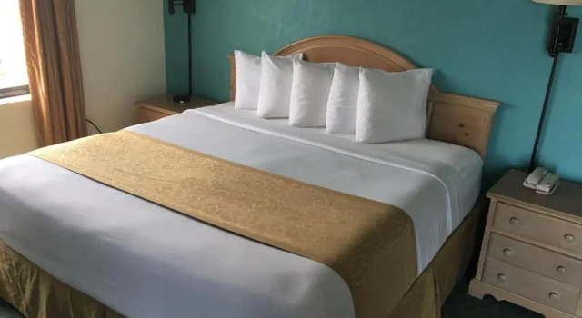 Номер Standard с частичным видом на океан Tropical Winds Resort Hotel