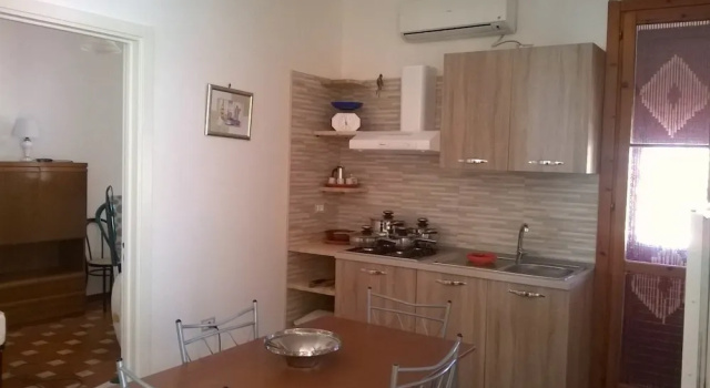 Коттедж с 2 комнатами Casa 100 metri dalla spiaggia