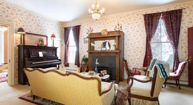 Rose Street Bed & Breakfast, Book Hotel Hoteller i Georgetown med morgenmad, nær Hamill House Museum, Morgenmad