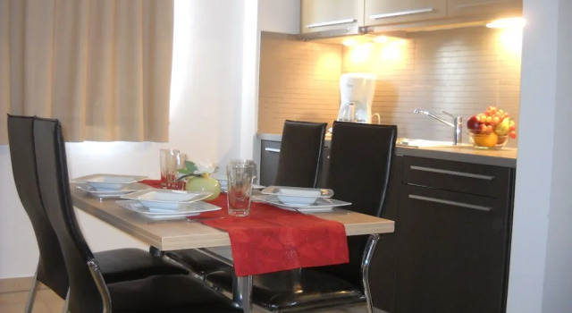 Апартаменты Almyra Hotel