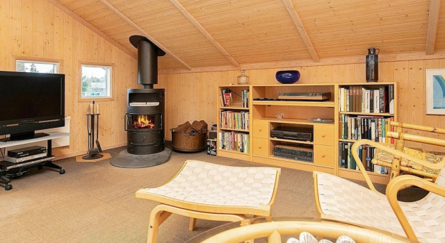 Modern Holiday Home With Roofed Terrace in Falster, Prenota Hotel Hotel 3 stelle a Falster, 3*