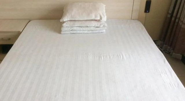 Yiju Business Hotel, Book Hotel Hotels in Hebei with Parking, Parking