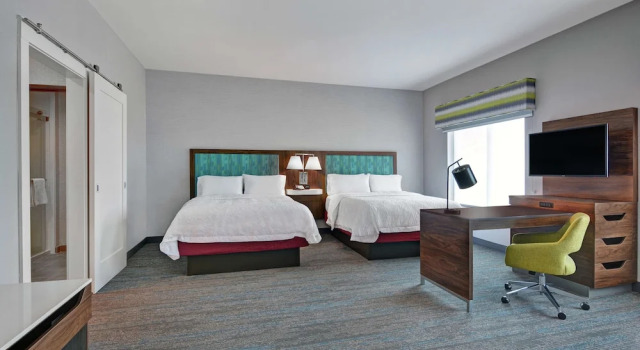 Четырёхместная студия Hampton Inn & Suites Middleburg