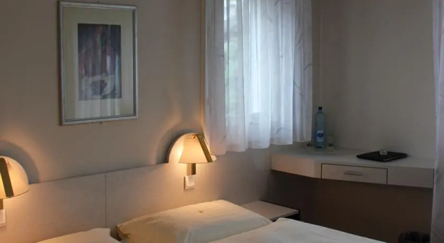 Boutique Hotel Seerose, Prenota Boutique Spiez 