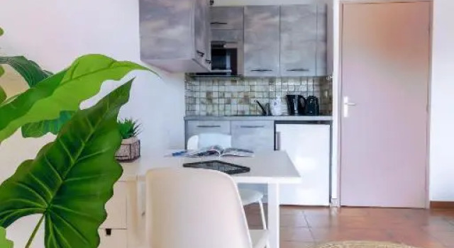 SELECT'SO HOME - Résidence Alicastre - Studio Cabine - Prestations de qualité & Services Hôteliers - THO18