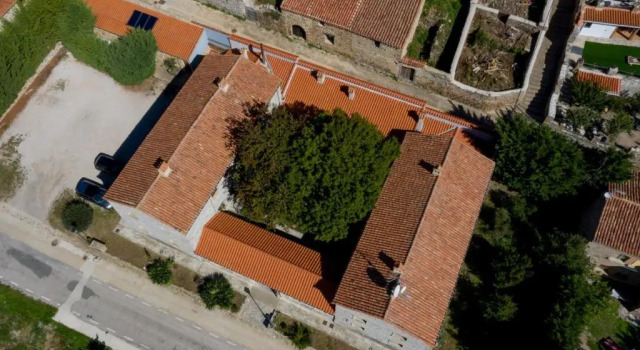 Hotel Rural Los Cerezos de Yanguas, Забронировать Отель Янгуас Сория